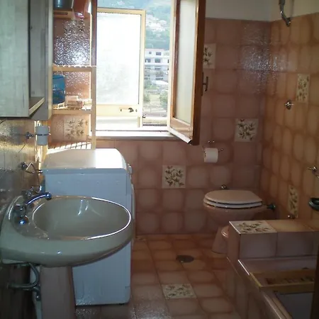 Casa Vacanza * Praia a Mare